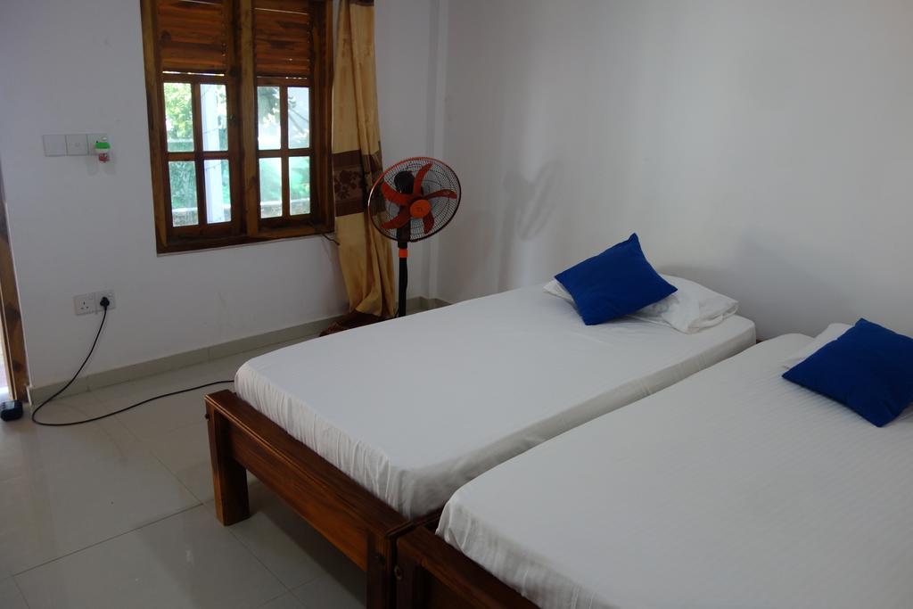 Yoho Hotel Arugambay Beach Inn Arugam Bay Buitenkant foto